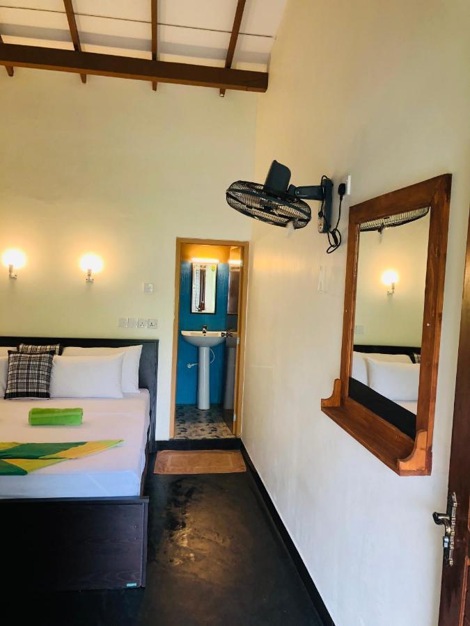 Sigiri Liya Rest Hotel Szigirija Kültér fotó