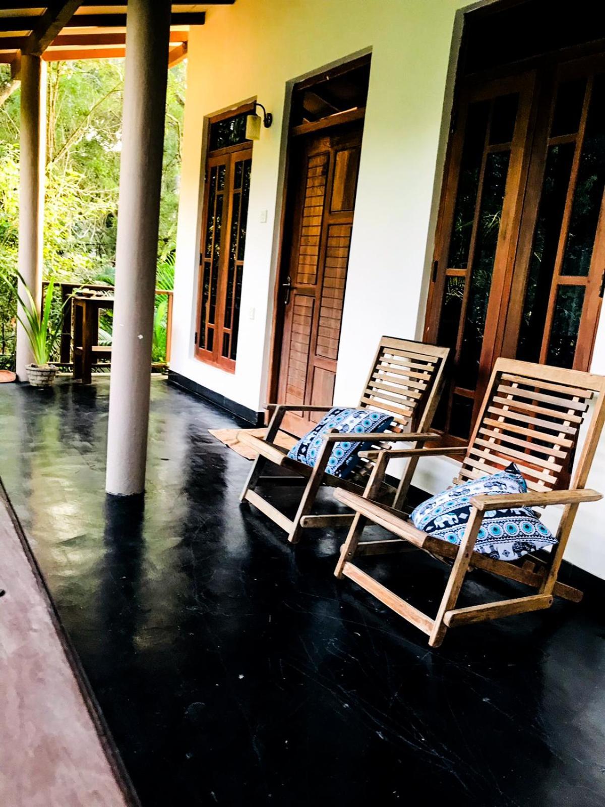 Sigiri Liya Rest Hotel Szigirija Kültér fotó