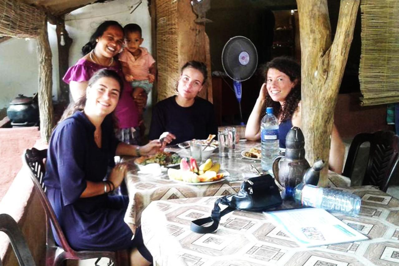 Sigiri Liya Rest Hotel Szigirija Kültér fotó
