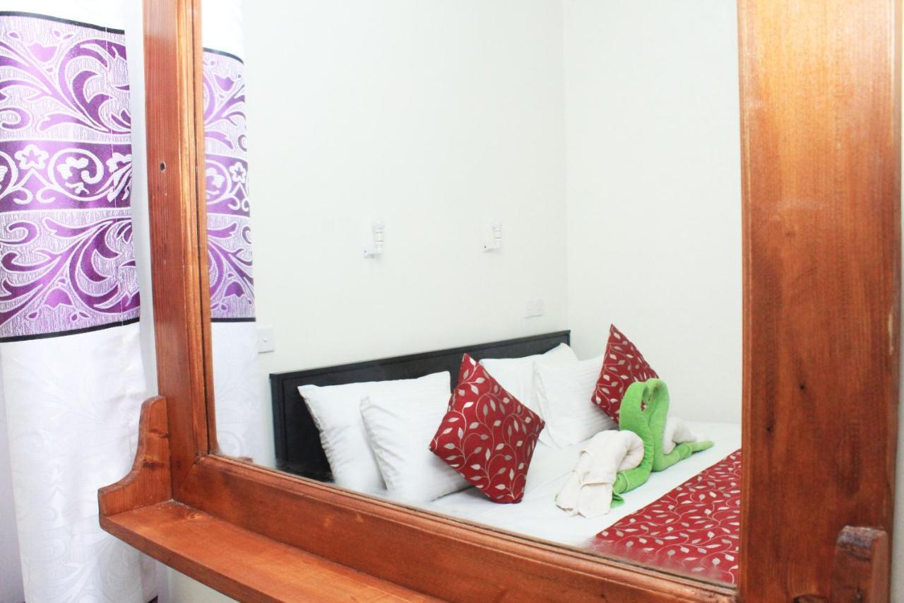 Sigiri Liya Rest Hotel Szigirija Kültér fotó